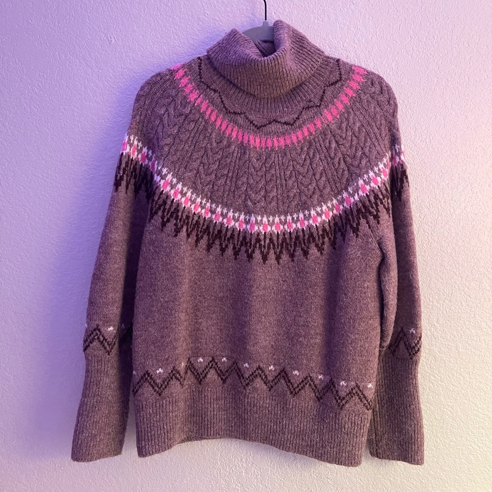 Mauve, maroon, and pink Turtleneck sweater